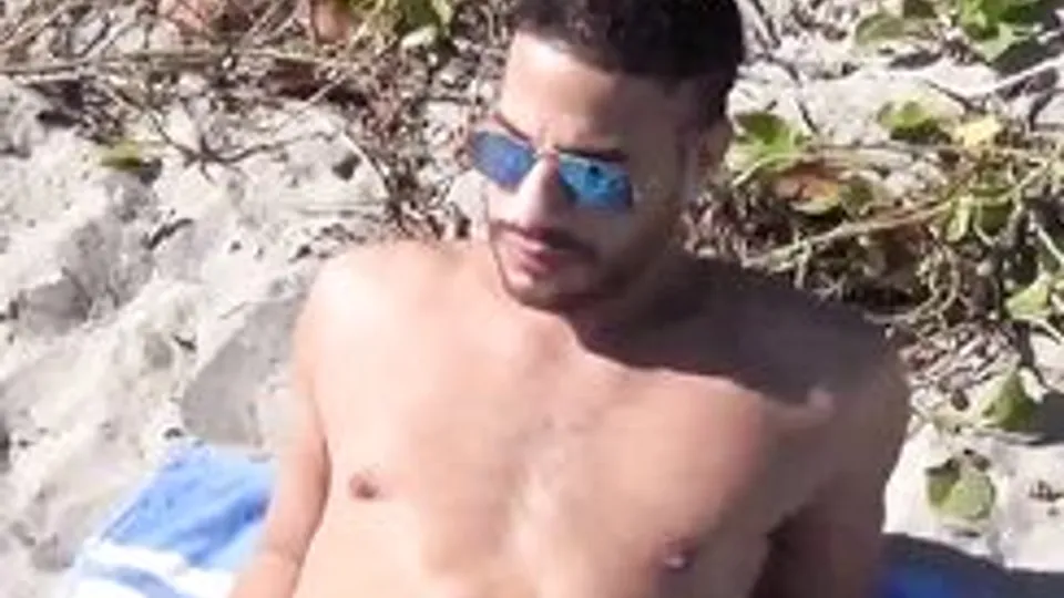 Latin Beach Bareback Twinks