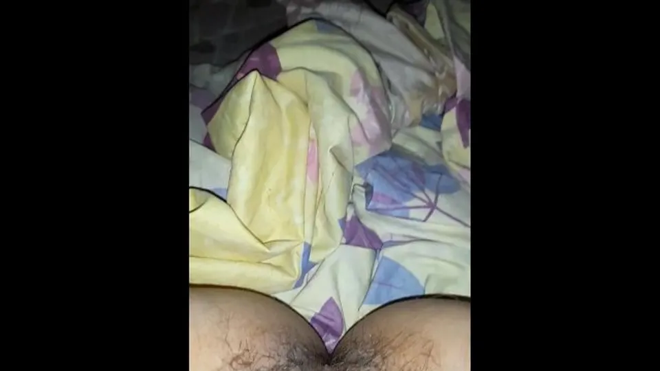 Latina teen 20yo playing with her pussy