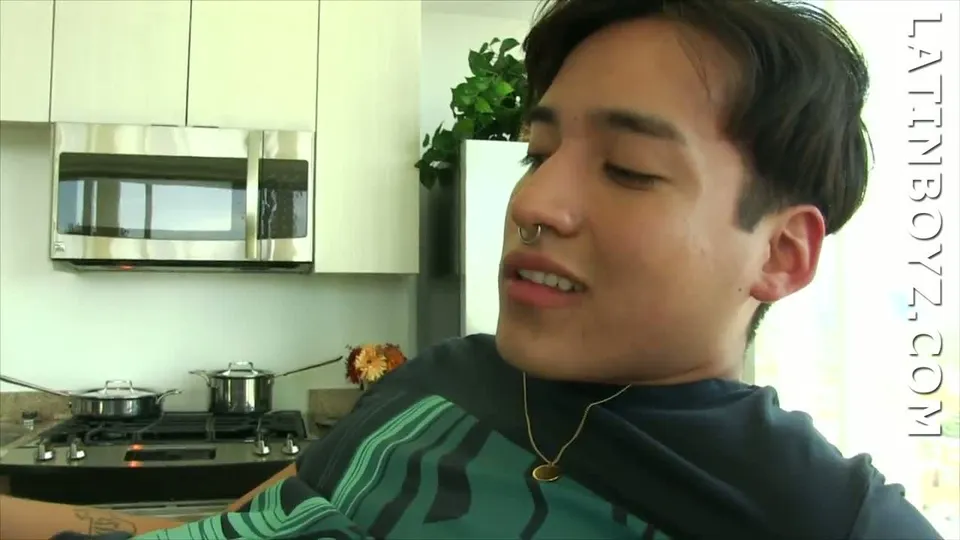 LatinBoyz 1794- Chico.mp4