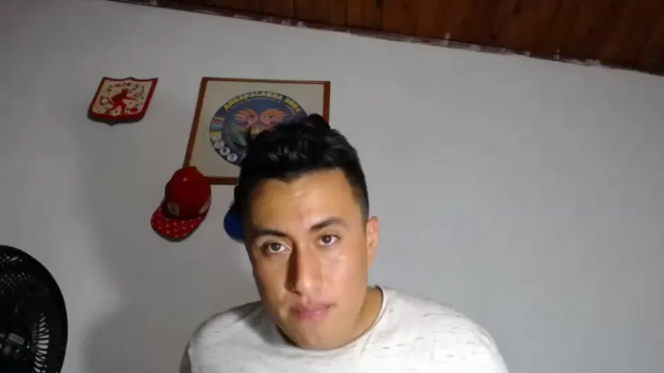 LATINO BOY WITH HUGE DICK CUMMING - ThisVid.com