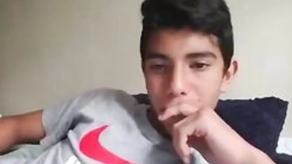 Latino grosse bite.twink porn