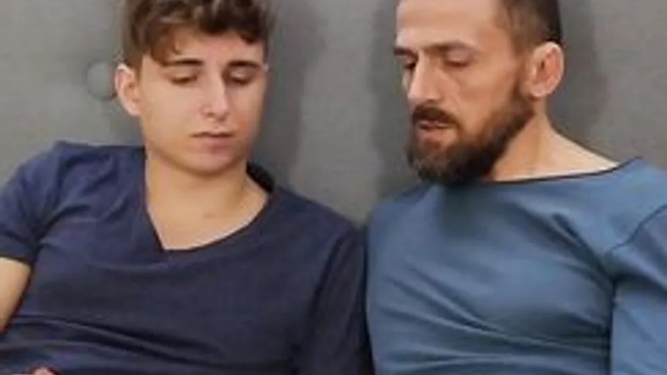 Twinks wichsen gemeinsam