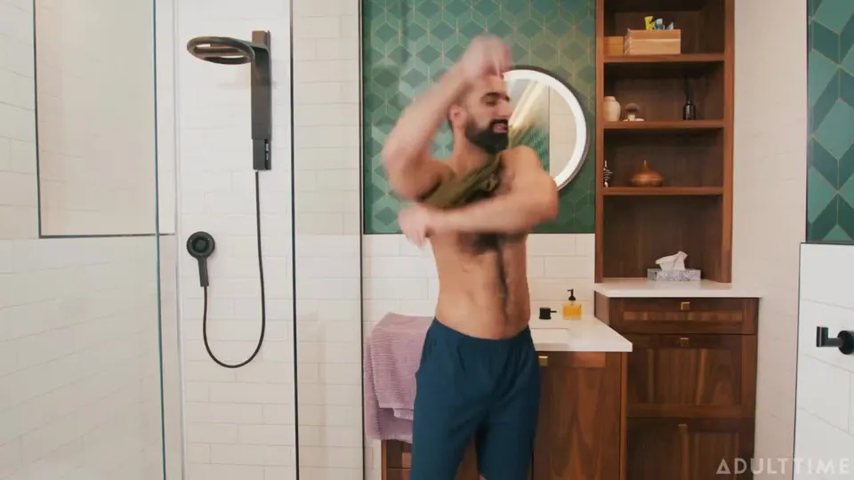 Let Just Share The Shower Bud! – Enzo Muller, Ali Rush.mp4