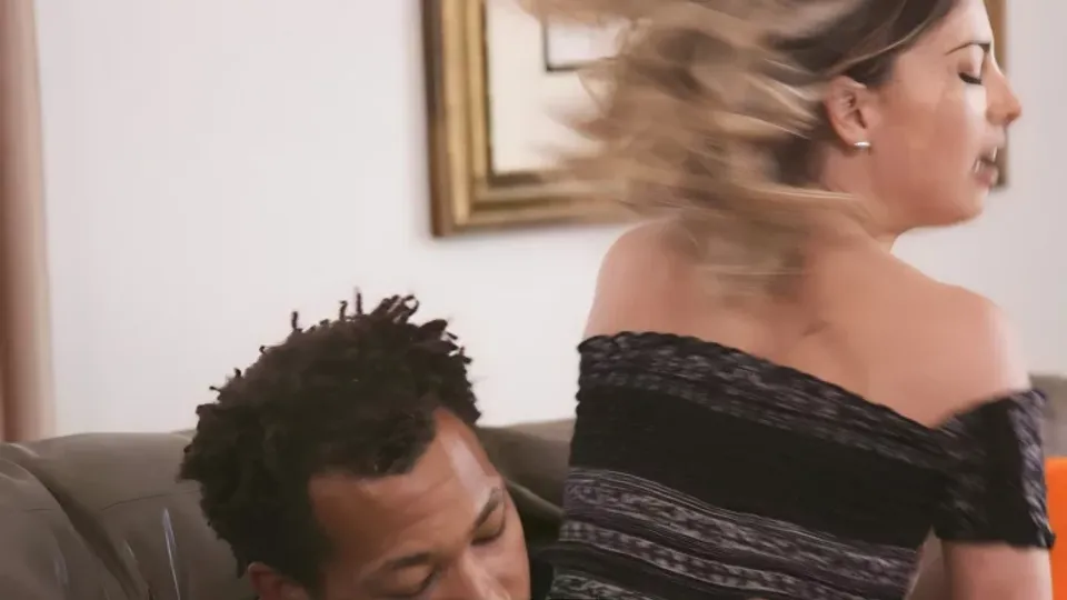 Li*** Brunette Kristen Scott Enjoys A Massive Black Dick On The Couch
