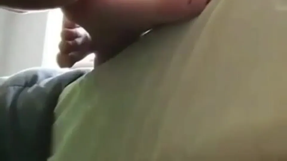 Lick sleep male feet - ThisVid.com