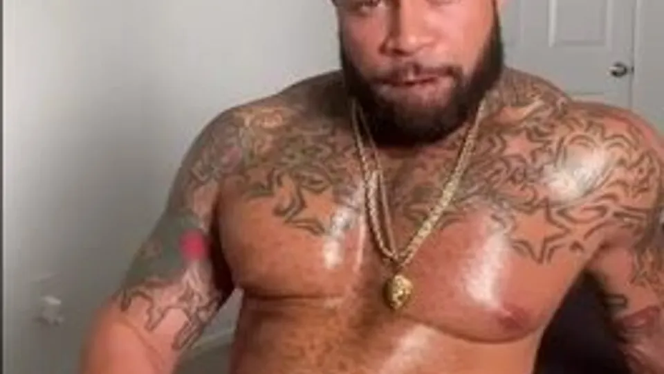 Lightskin Daddy nuts for you - ThisVid.com