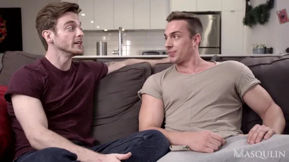 LINUS GRAY GET FUCK FOR HIS FIRST TIME ON CAMERA