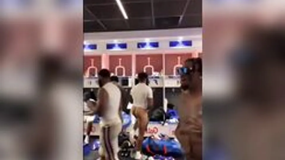 Twink Locker Room Masturbation