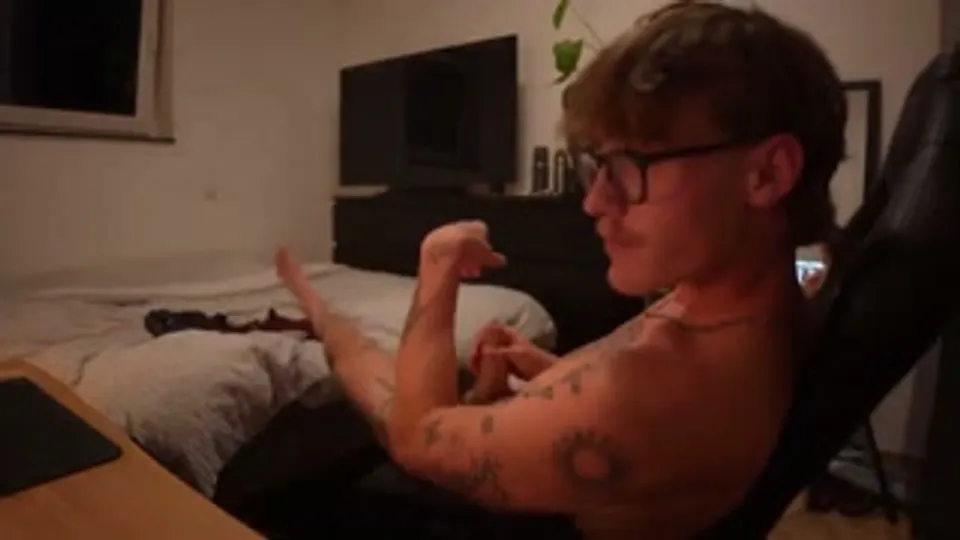 Nerdy Glasses Guy Jerks Off