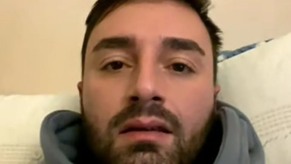 Luca, 30yo from Italy - ThisVid.com