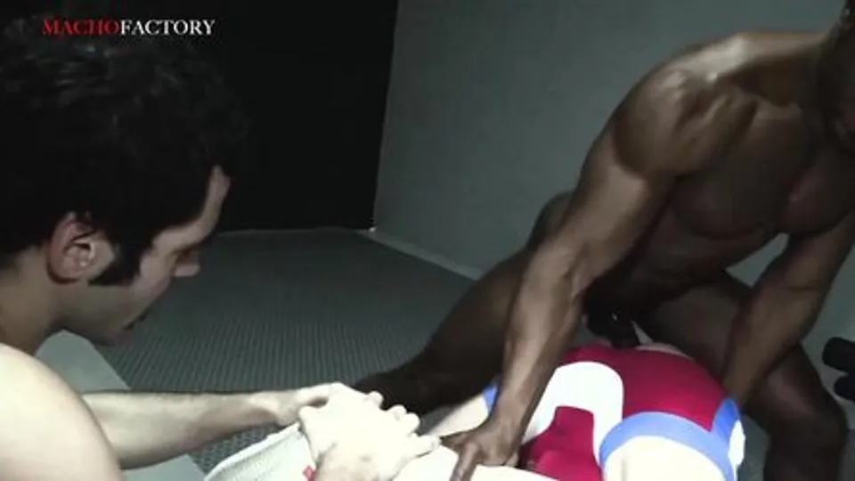 MACHOFACTORY - Bottom daddy Jordi Slutx barebacked by black gay Troy Moreno
