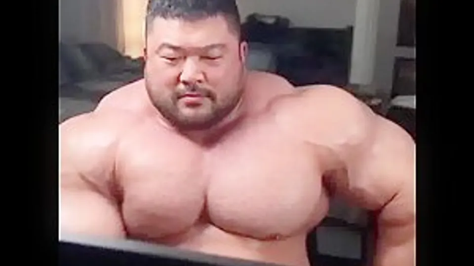 🔥Making cum protein shake!💦 beefymuscle.com
