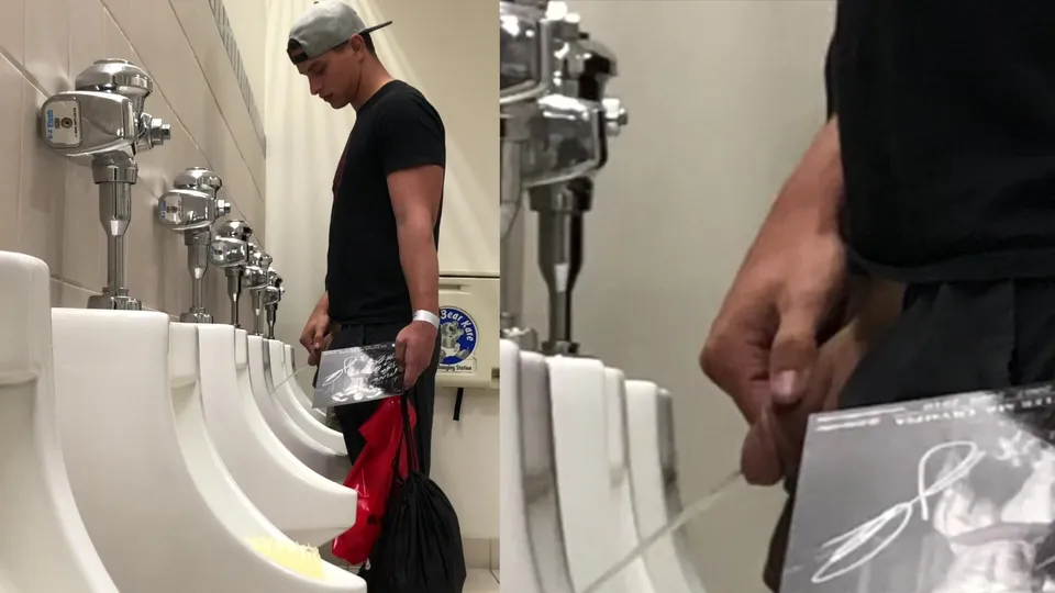 Male, voyeur, spy, public, piss - video 2 - ThisVid.com