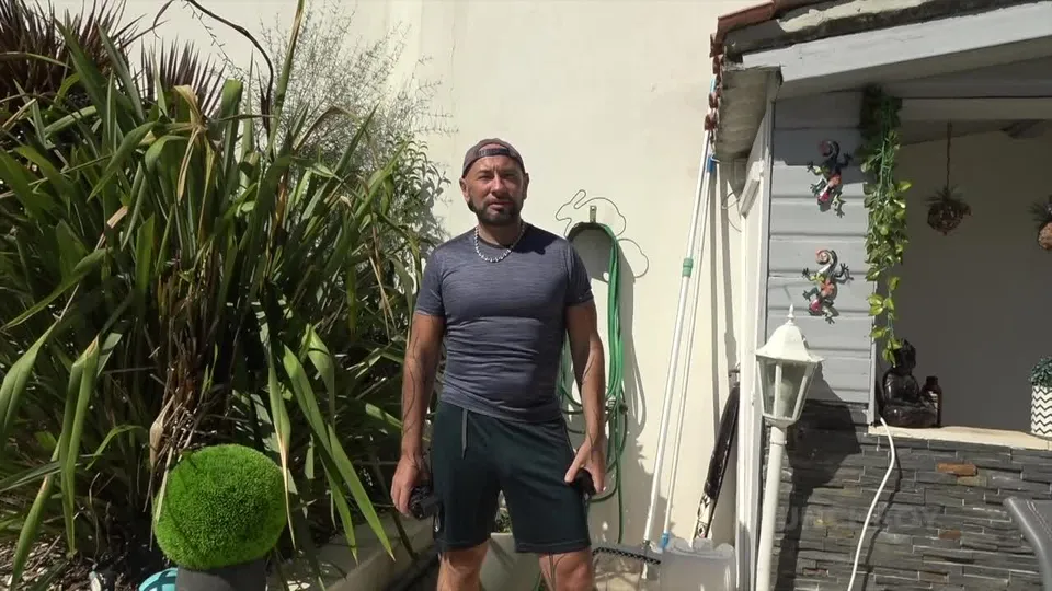 Marco Rush fucked by Avek Jimy & Fred  in the Park.mp4