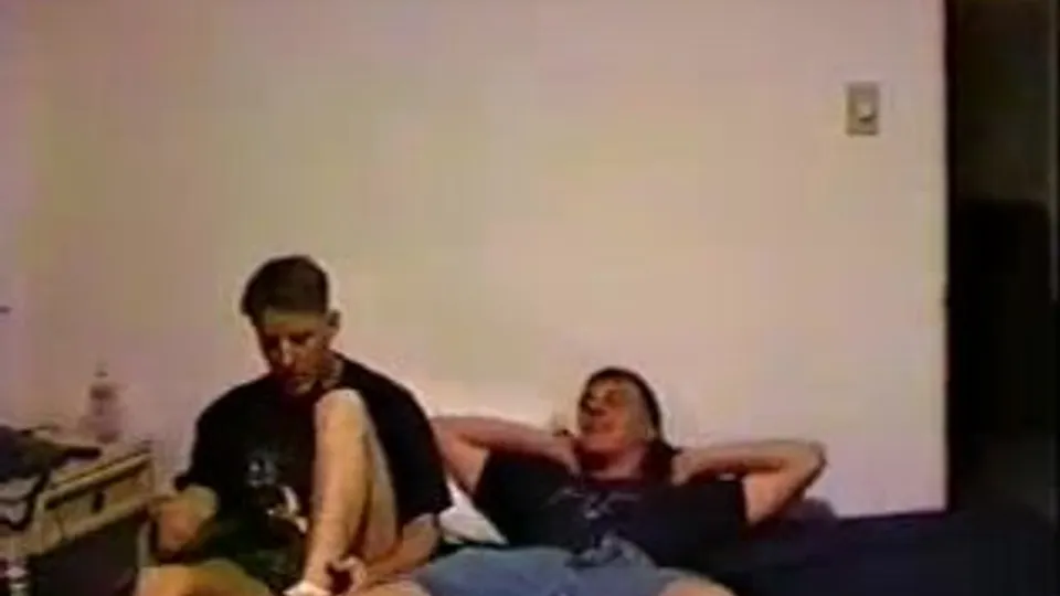 Marines Circle Jerking - ThisVid.com