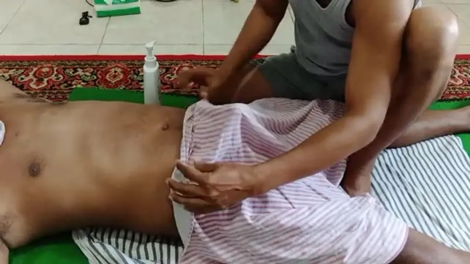 MASSAGE WITH HARD ON - ThisVid.com