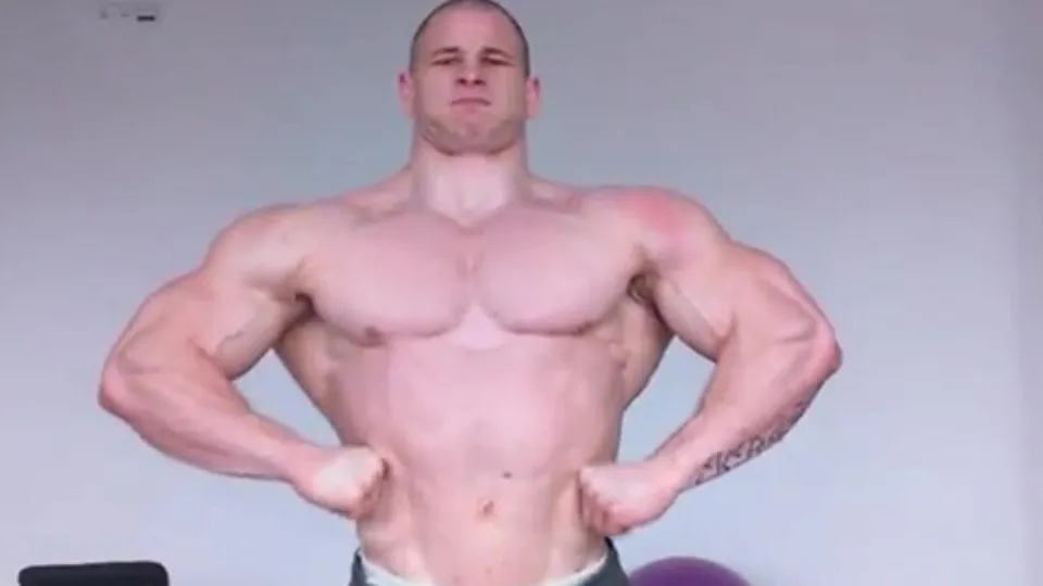 Massive Monster Of A Man - ThisVid.com