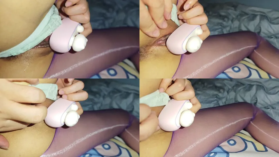 Masturbating and giving blowjob 