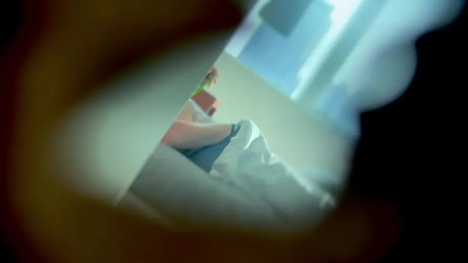 Mate spy wanking - ThisVid.com