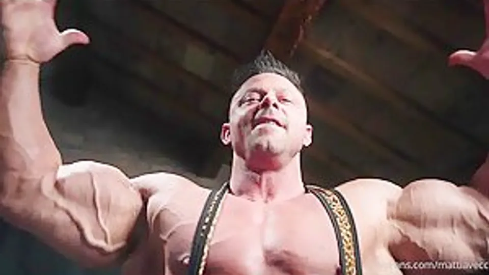 Muscular Bodybuilder Mattia Vecchi Masturbates