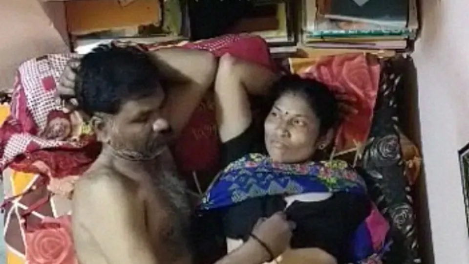 Mature Indian couple fucking video leaked online