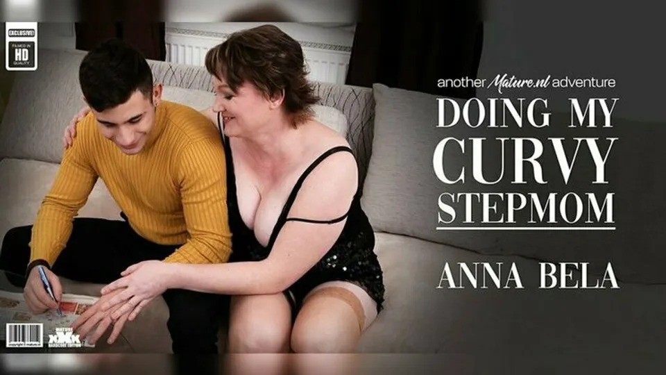 Mature.nl - Anna BellaJim Master - Anna Bella is a curvy big breasted stepmom who gets fucked by her stepson on the sofa 