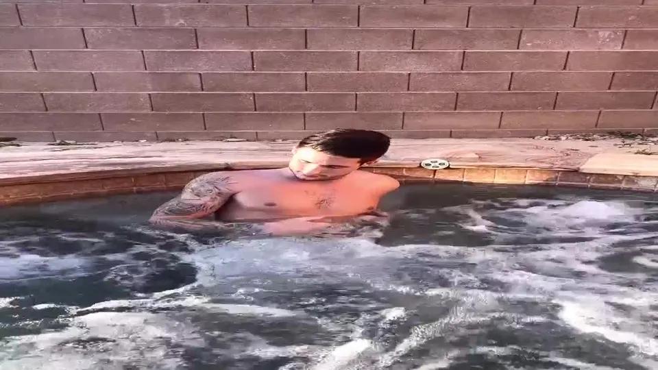 MaxPrice Nude Leaks Gay Porn, Big Bulge XXL Dick Slutty Jock Stud Jerking Off, Six Pack Chest (4).mp4