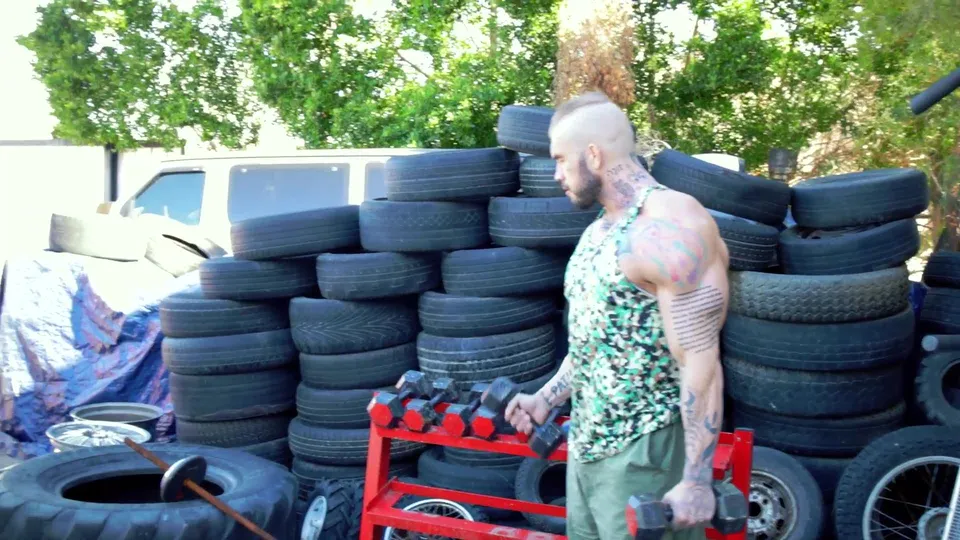 “Meathead” - Davin Strong & Ryan Sebastian.mp4