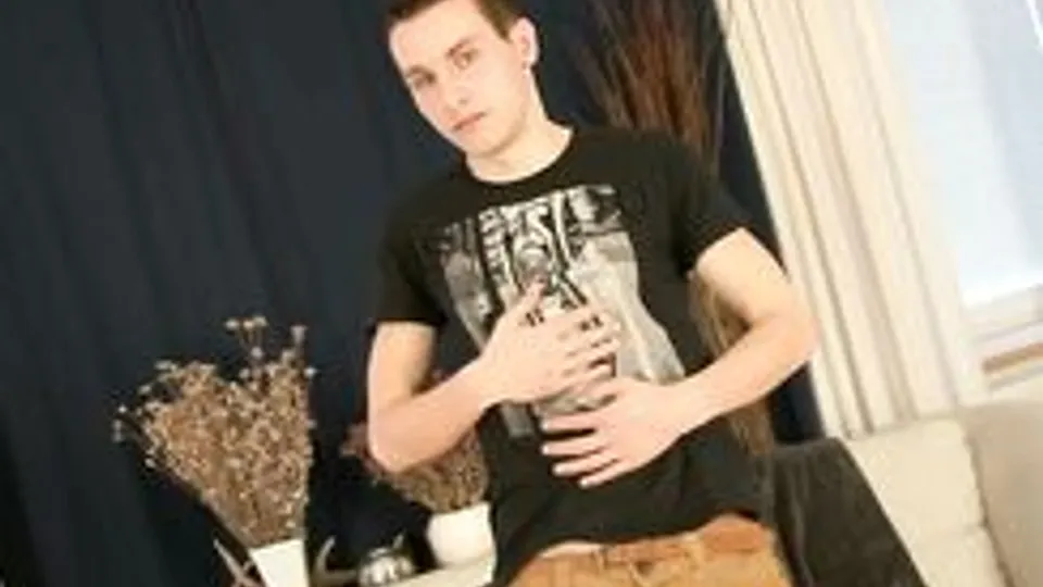 Kody Dunn Masturbates on Couch