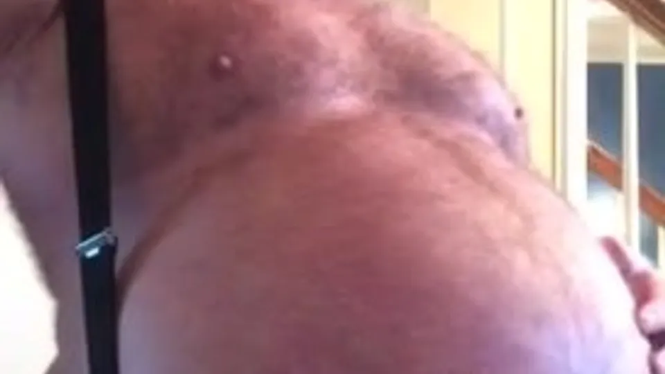 Mentos Bloat 2 - ThisVid.com