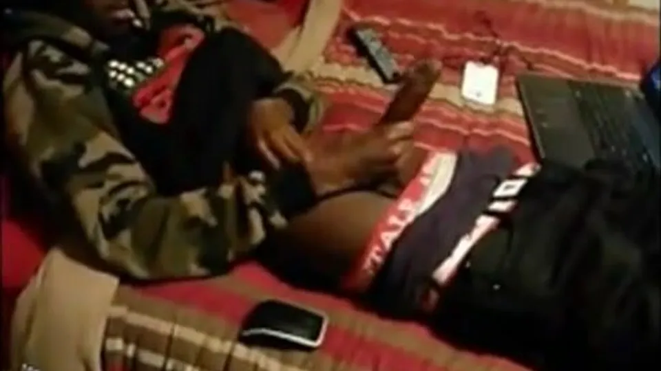 Messy Handy for DL Black - ThisVid.com
