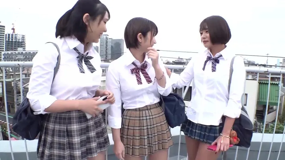 Apartment Orgy: Sluts Gather and Creampie