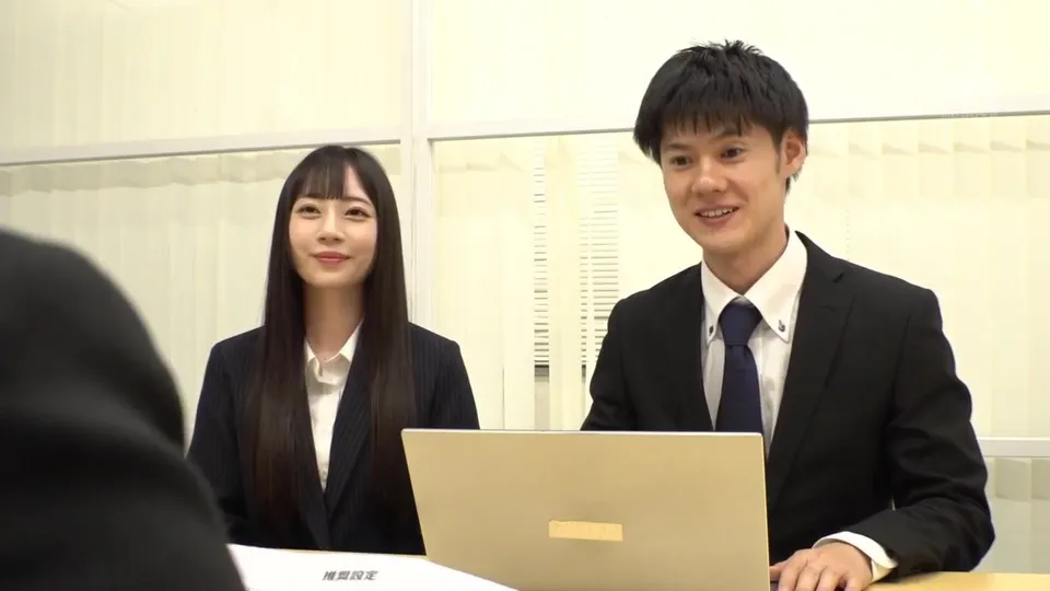 Bullish Boss Seduces Virgin Subordinate