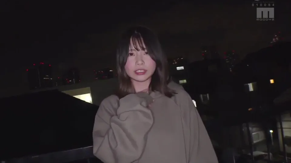 Seductive Tease Engages in Cum Control