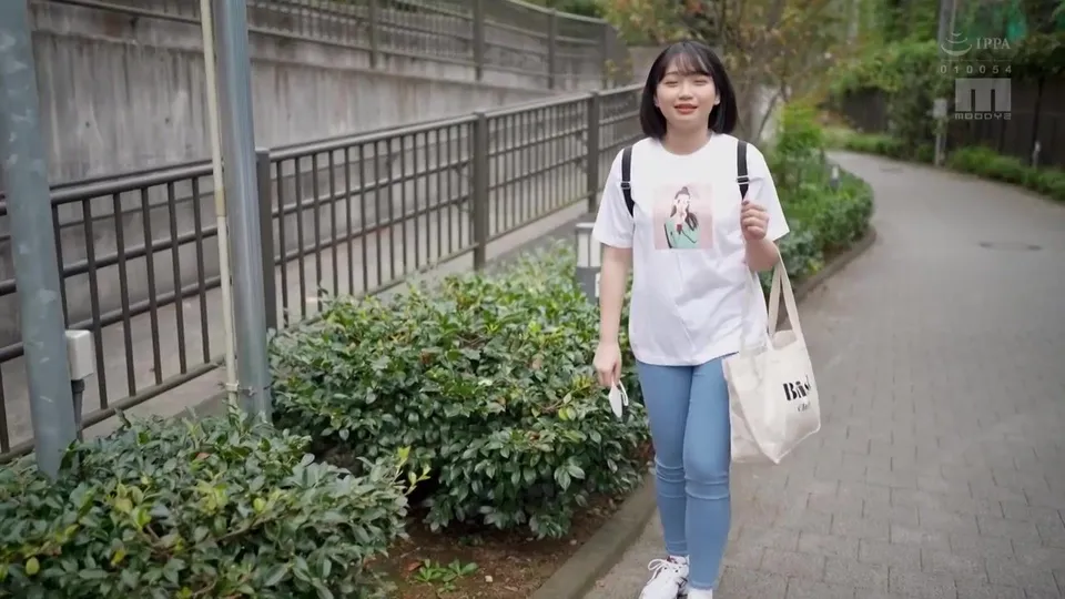 Fashion Student's DIY Debut