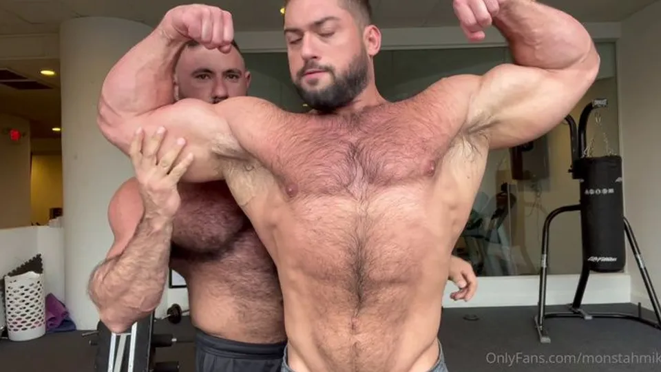 Mike and Muscle Bear Pose and Worship