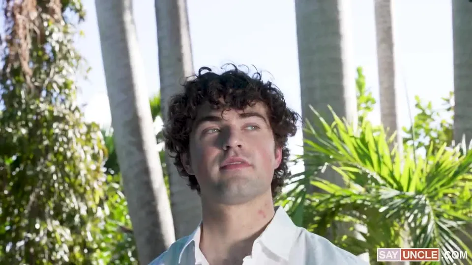 Mike Monroe, Smith Sterling - Your Concierge is Here to Obey Your Every Request.mp4