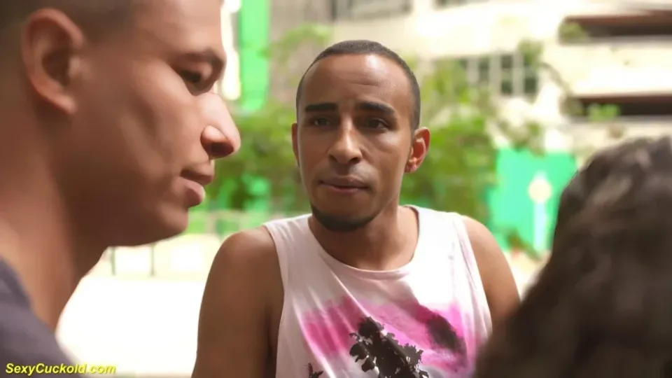 MILF Lulu: Grootborstige Blowjob