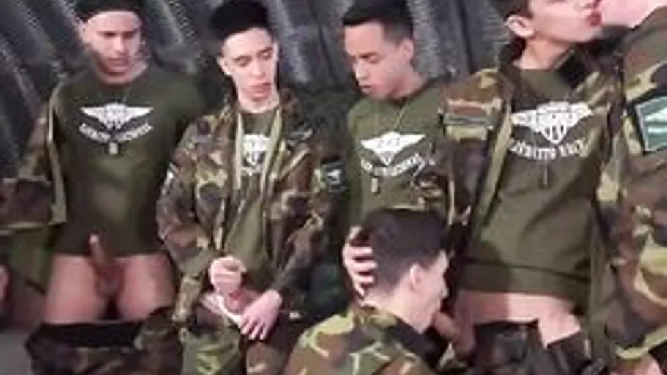 Drill Militare Gangbang