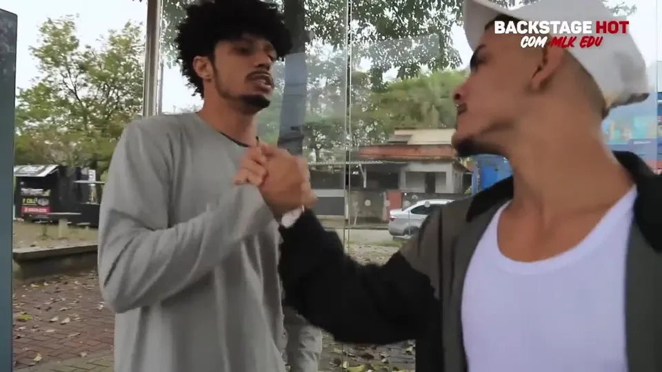 Mlk Edu, Marlon Carioca e Luis Leite in un threesome