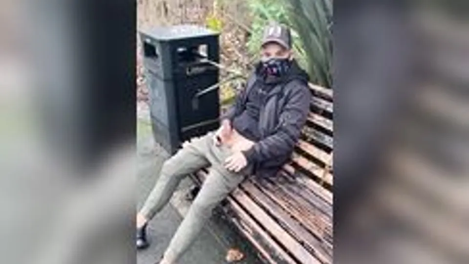 montre sa bite