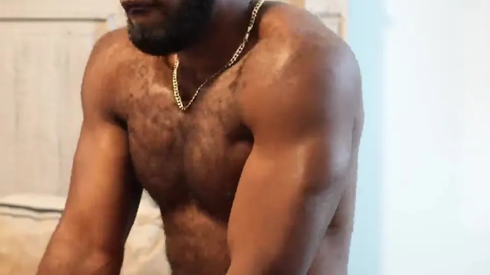 M.price fucks his toy - ThisVid.com