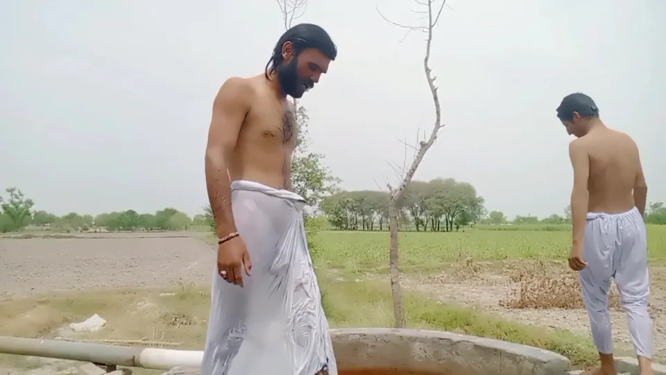 @MumtazVillageSwimming in YT - ThisVid.com