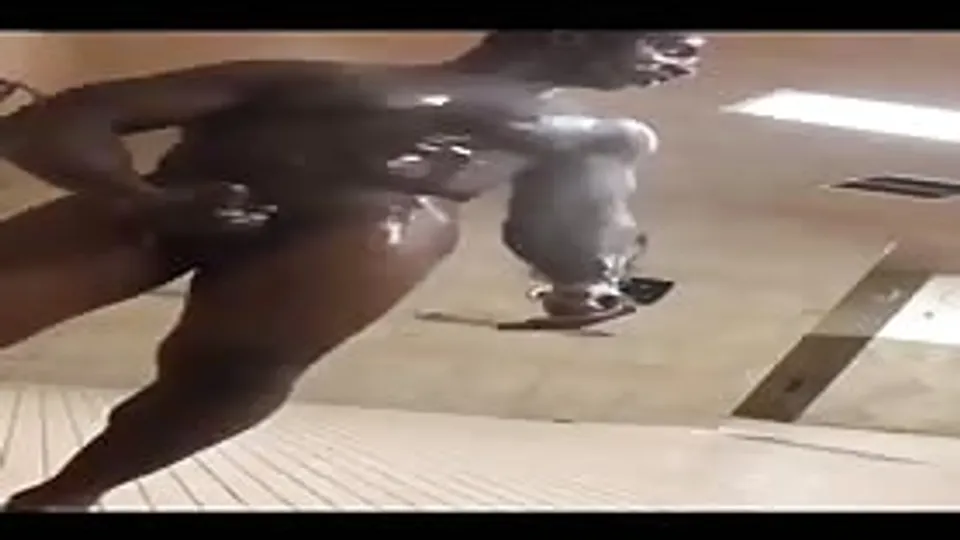 Muscle black dude baiting and getting lucky in the gym shower