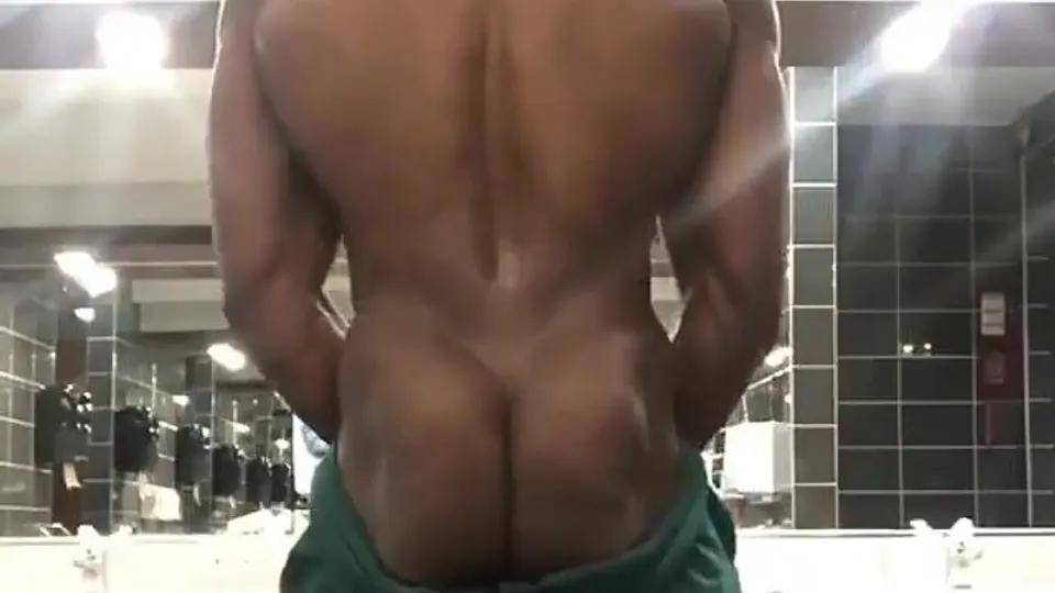 Muscle butt - video 6 - ThisVid.com