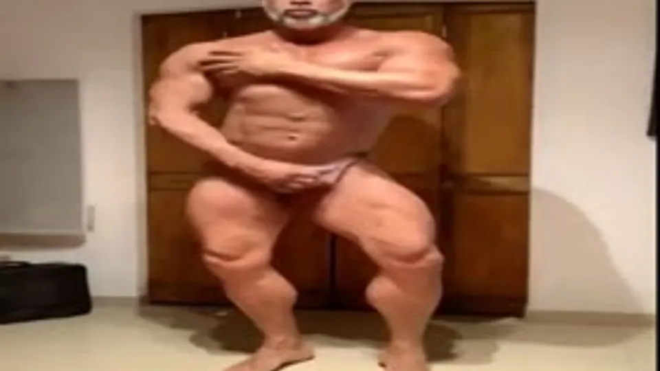 Большой корзинка папы с мышцами