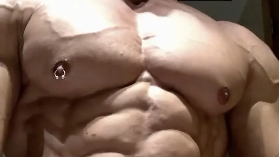 Muscle God to Die For - ThisVid.com