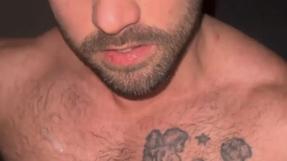 Muscle guys fucking - video 4 - ThisVid.com