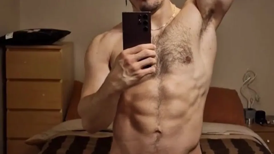 Muscle hairy naked - video 2 - ThisVid.com