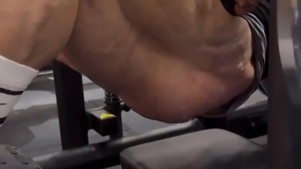 Muscle Heaven - video 13 - ThisVid.com